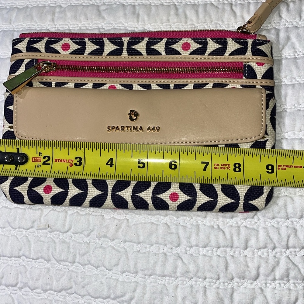 Spartina 449 wristlet - Picture 9 of 10